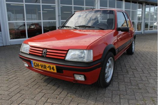 Peugeot 205 - 1.9 GTI - 1