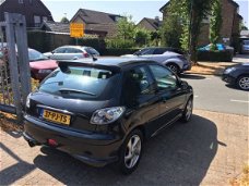 Peugeot 206 - 1.6-16V Griffe