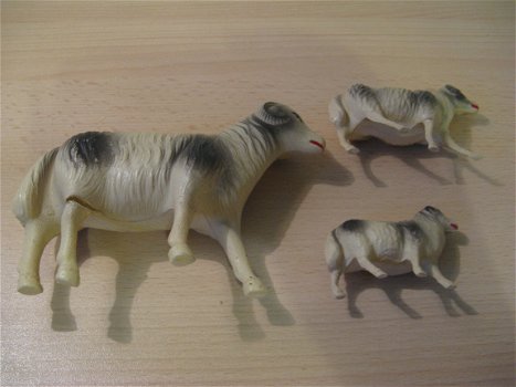 Drie mooie antieke celluloid speelgoed schapen, origineel jaren 20 ! - 2