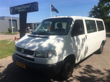 Volkswagen Transporter - 1.9D persoons uitvoering - 1