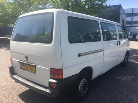 Volkswagen Transporter - 1.9D persoons uitvoering - 1