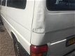 Volkswagen Transporter - 1.9D persoons uitvoering - 1 - Thumbnail