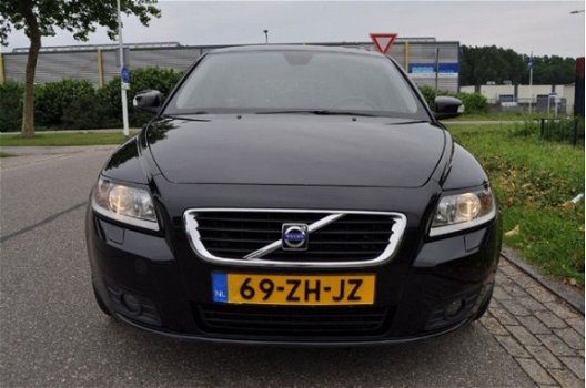 Volvo V50 - 1.6D Edition II/CLIMA AIRCO/LM-VELGEN/LEDEREN BEKLEDING/UITSTEKENDE STAAT/nieuwe APK/NAP - 1