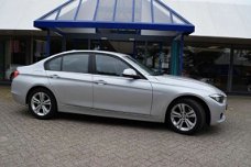 BMW 3-serie - 318d Executive