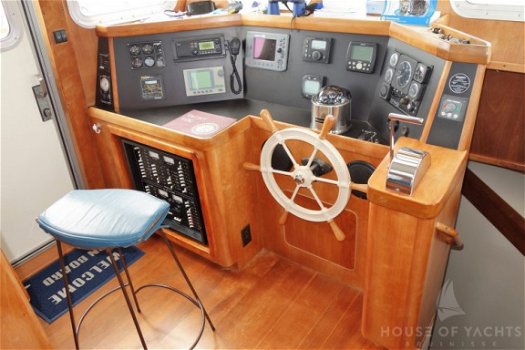 Cherubini 50 Pilothouse - 5