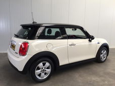 Mini Mini Cooper - 1.5 NAVI.Pro-ECC-LMV-WIRED PAKKET-CRUISE End Of Year Sale