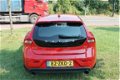 Volvo V40 - 1.6 T4 AUTOMAAT Kinetic dealer onderhouden - 1 - Thumbnail