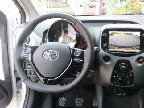 Toyota Aygo - 1.0 VVT-i X-first + X-BEAT audiosysteem - 1