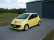 Peugeot 107 - 1.0 12V ZEER MOOI N.A.P 118512 KM APK 2020 - 1 - Thumbnail