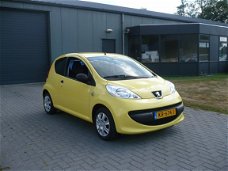 Peugeot 107 - 1.0 12V ZEER MOOI N.A.P 118512 KM APK 2020