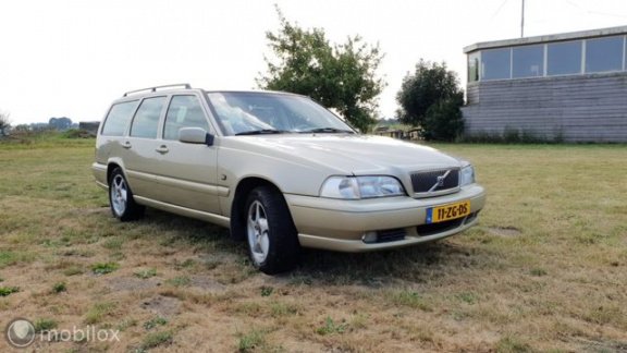 Volvo V70 - 2.4 Europa - 1