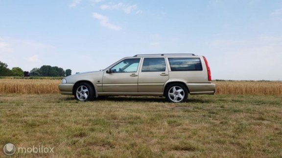 Volvo V70 - 2.4 Europa - 1