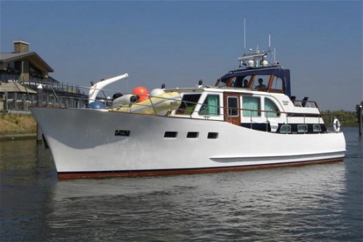 Classic Motor Yacht Thalassa - 2