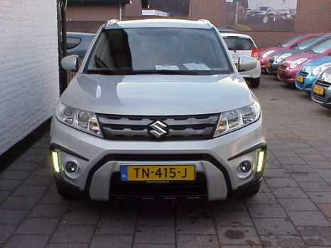 Suzuki Vitara - 1.6 exclusive leder outdoor pakket pdc navigatie - 1