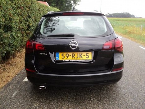 Opel Astra Sports Tourer - 1.4 Turbo Cosmo navigatie pdc - 1