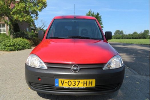 Opel Combo - 1.4 Benzine met Schuifdeur en 90000 km - 1