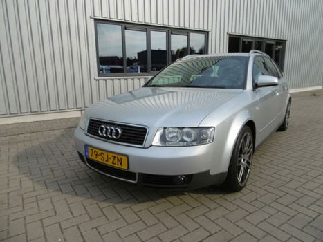 Audi A4 Avant - 2.0 Airco Clima Sport Line - 1