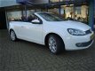 Volkswagen Golf Cabriolet - 2.0 TDI Bluemotion, Navigatie, pdc voor en achter, leder alcantara - 1 - Thumbnail