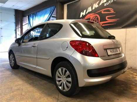 Peugeot 207 - 1.4-16V XR - Airco Rijklaar - 1