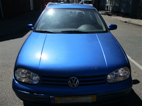 VW Golf 4 1.6 SR 2000 3 drs hb Onderdelen en Plaatwerk - 3