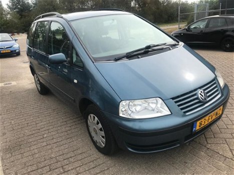 Volkswagen Sharan - 2.0 Comfortline | Clima | Cruise | APK - 1