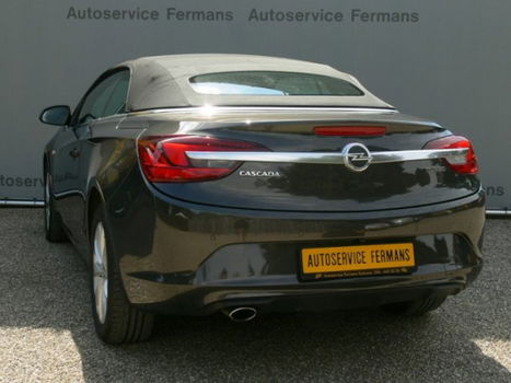 Opel Cascada - 1.6 turbo 170PK - Airco - Navi - 2014 - 1