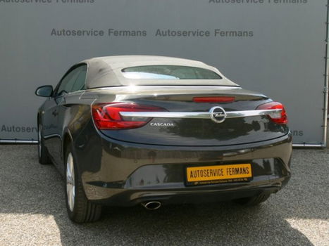 Opel Cascada - 1.6 turbo 170PK - Airco - Navi - 2014 - 1