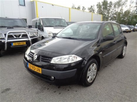 Renault Mégane - 1.5 dCi Expression Luxe / Airco - 1