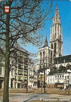 Belgie AntwerpenGroenplaats en toren O.L.Vr. Kathedraal - 1