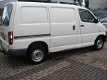 Toyota HiAce - 2.5 D4-D 90 Base - 1 - Thumbnail