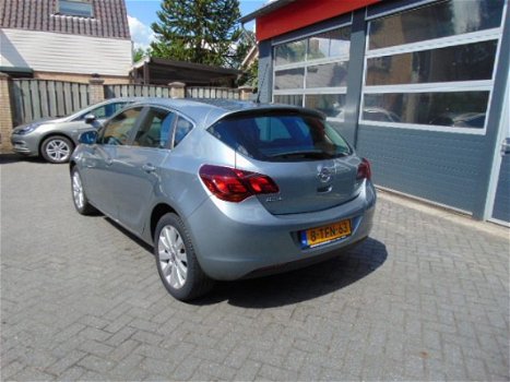 Opel Astra - 1.7 CDTI EDITION - 1