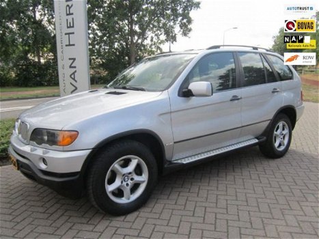 BMW X5 - 3.0i Executive /CLIMATE EN CRUISE CONTROL/YOUNG TIMER/LEDER/PDC v+a/TREKHAAK enz - 1