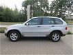 BMW X5 - 3.0i Executive /CLIMATE EN CRUISE CONTROL/YOUNG TIMER/LEDER/PDC v+a/TREKHAAK enz - 1 - Thumbnail