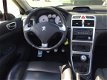 Peugeot 307 CC - 2.0-16V CABRIOLET, LEDER INTERIEUR, AIRCO(CLIMA), CRUISE CONTROL, PARKEERSENSOREN, - 1 - Thumbnail