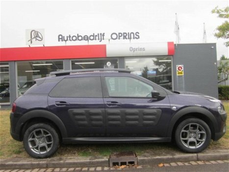 Citroën C4 Cactus - 1.2 PureTech Shine Navigatie + lage kilometerstand - 1