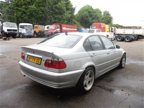 BMW 3-serie - 320 D - 1