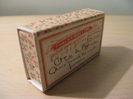 Zeer mooi klein doosje, antiek van apotheek uit Amsterdam.uit 1921... - 3