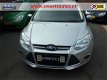 Ford Focus - 1.0 ecoboost edition 74kW AIRCO Stationcar - 1 - Thumbnail