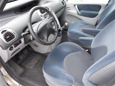 Citroën Xsara Picasso - 1.8I-16V DIFFÉRENCE ( LPG G3 ONDERBOUW ) - 1