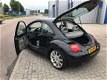 Volkswagen New Beetle - 2.0 Highline - 1 - Thumbnail