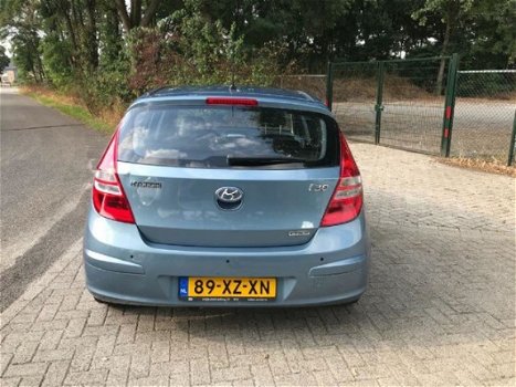 Hyundai i30 - 1.6crdi style APK 08-2019 veel opties - 1