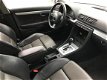 Audi A4 - 2.0 TDI 140pk met Xenon, PDC, Leder - 1 - Thumbnail