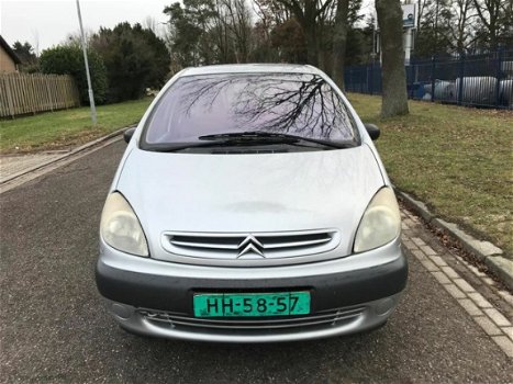 Citroën Xsara Picasso - 1.8i-16V Différence 2003 APK - 1