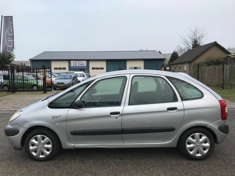 Citroën Xsara Picasso - 1.8i-16V Différence 2003 APK - 1