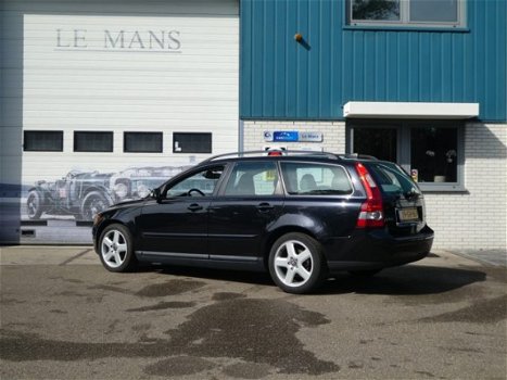 Volvo V50 - 2.0D Momentum - 1