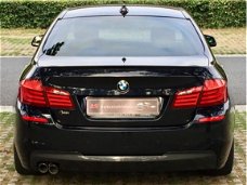 BMW 5-serie - 520d M-PAKKET MEGA VOL HEADUP/ACC/A.PARK