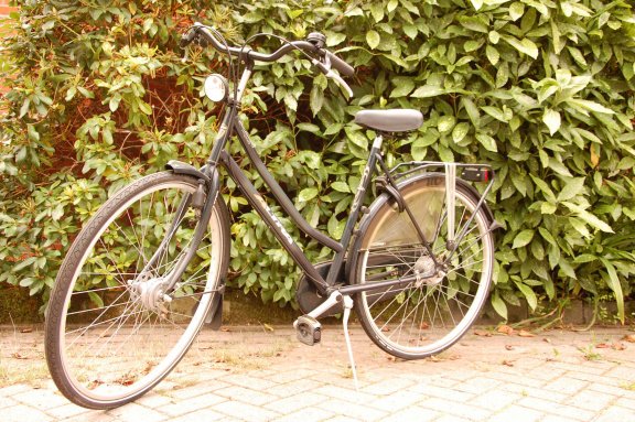 Verstenen Een zin prototype Bijna Nieuw: èèn goede 28'' inch Altra Milennium city trend dames fiets 53  cm frame maat