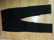 Zwarte stretch broek maat 48