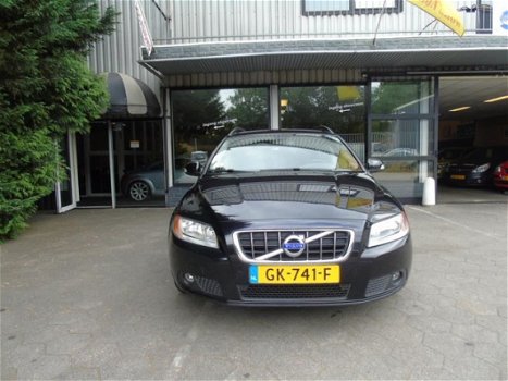 Volvo V70 - 1.6D DRIVe Kinetic Airco , Navigatie, Leder - 1