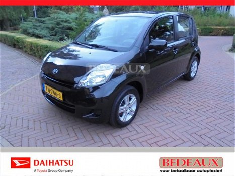 Daihatsu Sirion - 1.3 91pk Supreme • Japanse topkwaliteit • - 1